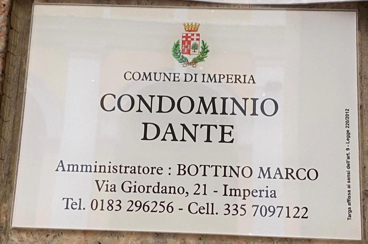 Casa Dante: Oneglia Centro-Marina-Spiagge Daire Imperia Dış mekan fotoğraf