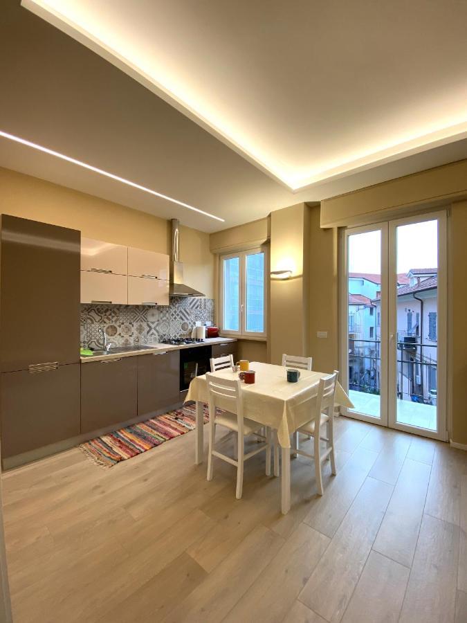 Casa Dante: Oneglia Centro-Marina-Spiagge Daire Imperia Dış mekan fotoğraf